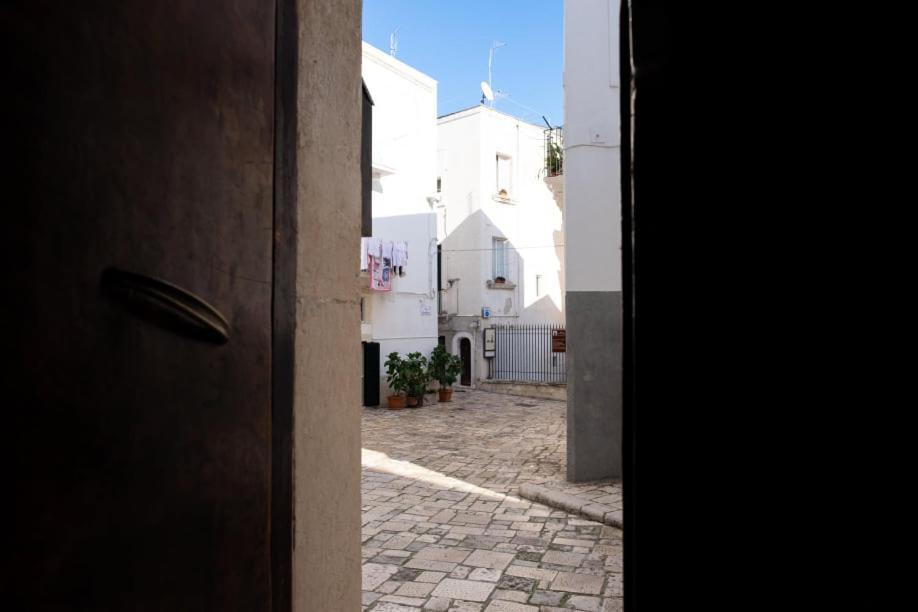 Amalfi Pool Suite - Puglia Mia Apartments โมโนโปลี ภายนอก รูปภาพ
