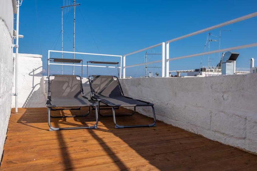 Amalfi Pool Suite - Puglia Mia Apartments โมโนโปลี ภายนอก รูปภาพ