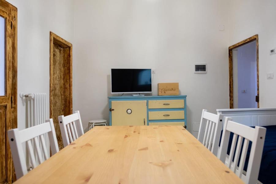 Amalfi Pool Suite - Puglia Mia Apartments โมโนโปลี ภายนอก รูปภาพ
